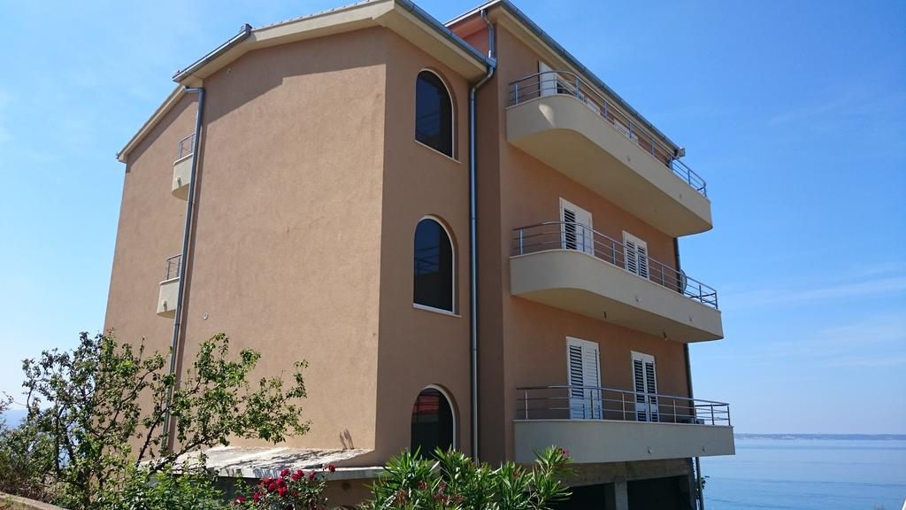 Apartment Toma Подстрана Екстер'єр фото